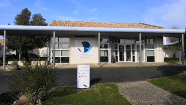 Photographie de la Pompes Funèbres Publiques de Saintes
