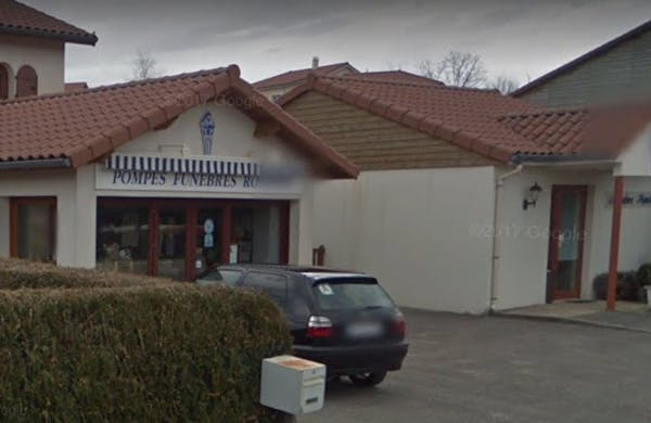 Photographie de la Pompes Funèbres Ronzier de Noirétable
