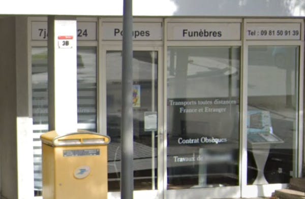 Photographie de la Pompes Funèbres de Saint-Arnaud de Francheville