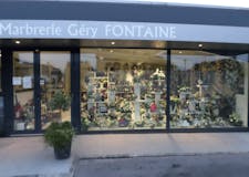 Devanture de Pompes Funèbres Marchiennoises - Marbrerie Fontaine