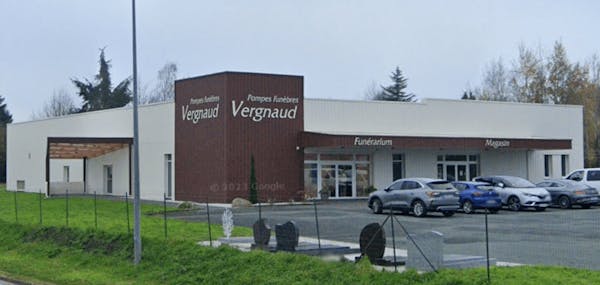 Photographie de la Pompes Funèbres Vergnaud de Scillé