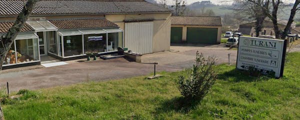 Photographie Pompes Funèbre Marbrerie TURANI de Saint-André-du-Bois