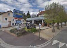 Devanture de Pompes Funèbres Régis et Fils