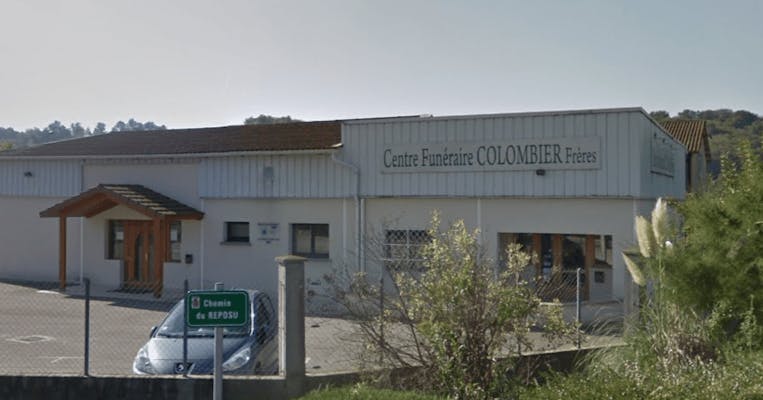 Photographie Pompes Funèbres Colombier Frères de Saint-Jean-de-Bournay