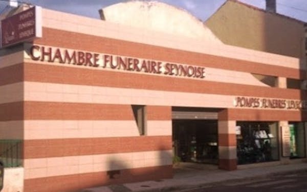 Photographie Pompes Funèbres Lévêque Funéris de La Seyne-sur-Mer