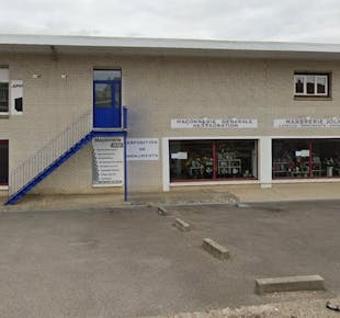 `photo de l'établissement de ${name}`