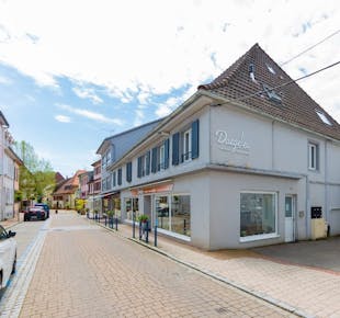 `photo de l'établissement de ${name}`