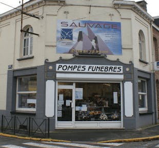`photo de l'établissement de ${name}`