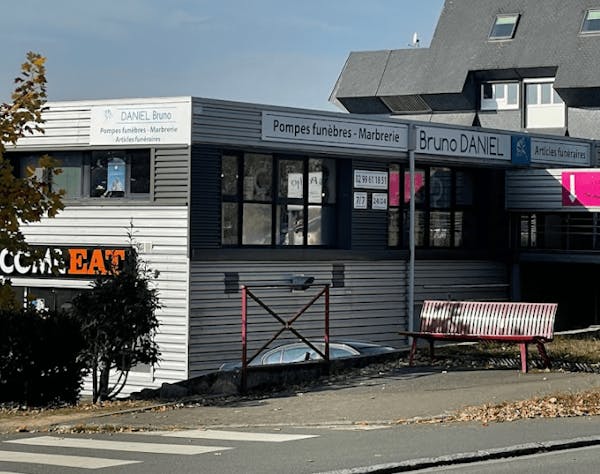 Photographie de la Pompes Funèbres Marbrerie Daniel-Priour de Montauban-de-Bretagne