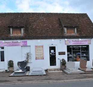 `photo de l'établissement de ${name}`