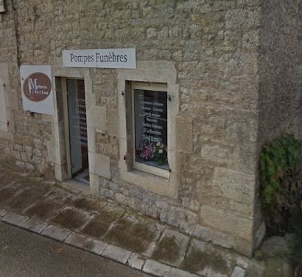 Photographie de la Pompes Funèbres Marbrerie du Val de Loue de la ville de Arc-et-Senans