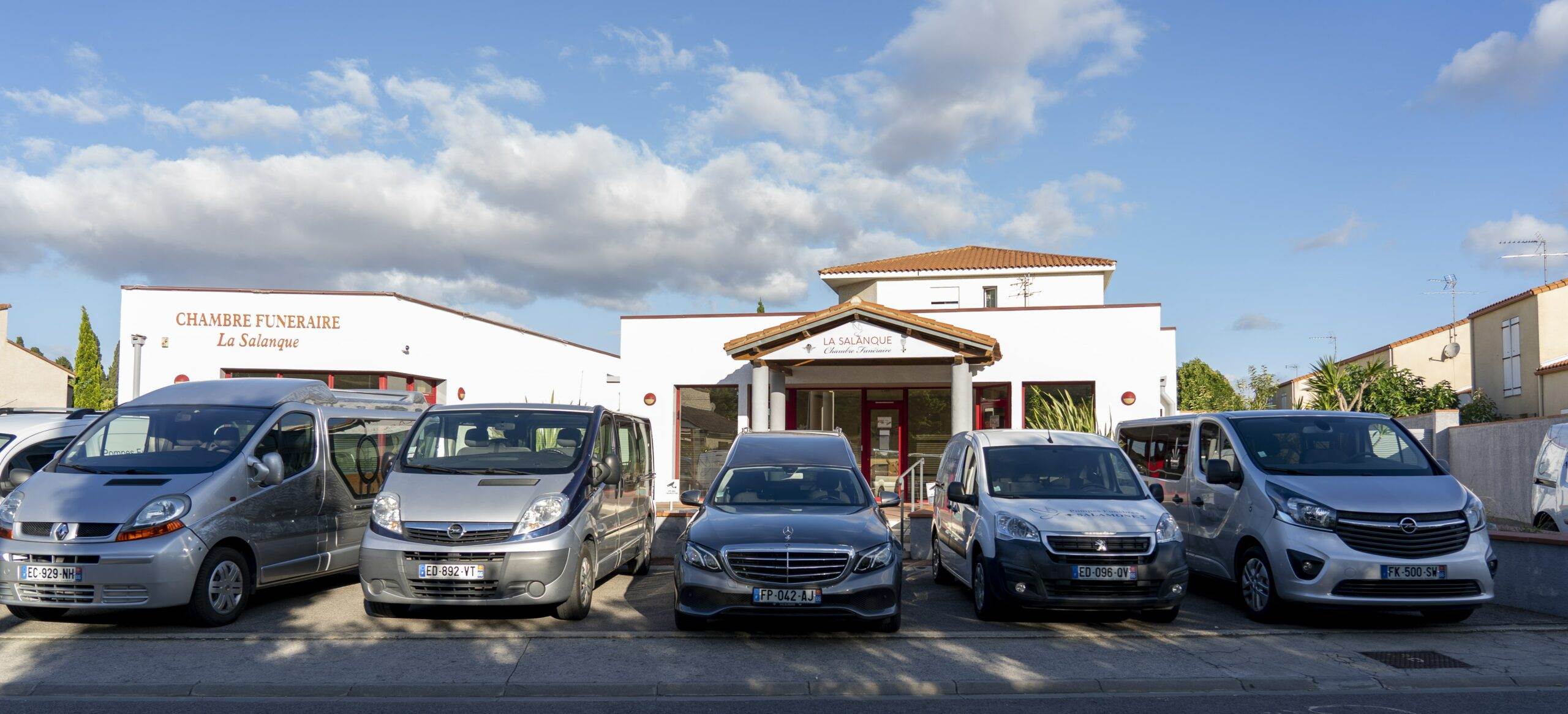 `photo de l'établissement de ${name}`