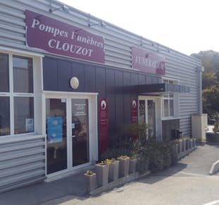 `photo de l'établissement de ${name}`