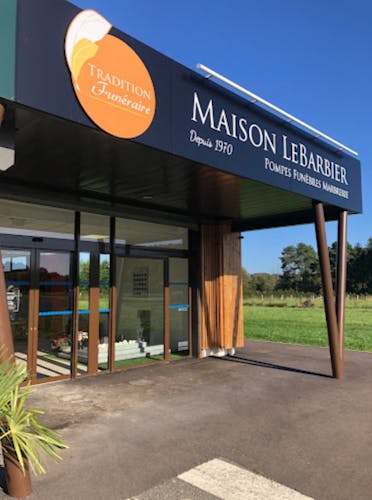Photographie de la Pompes Funèbres Maison Coulon Lebarbier-Tradition Funéraire de Parigné-l'Évêque
