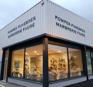 `photo de l'établissement de ${name}`