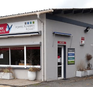 `photo de l'établissement de ${name}`