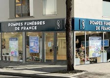 Devanture de Pompes Funèbres de France