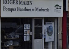 Devanture de Pompes Funèbres Marbrerie Roger Marin