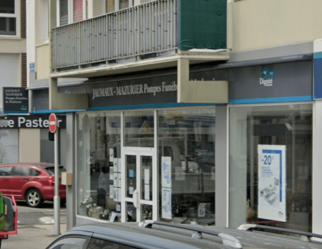 Photographie Pompes Funèbres et Marbrerie Jaumaux-Mazurier de Cherbourg-Octeville