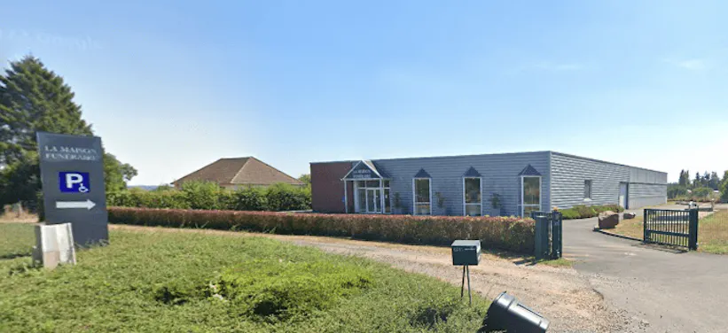 Photographie de la Maison Funéraire Saint Désir de Lisieux de Saint-Désir