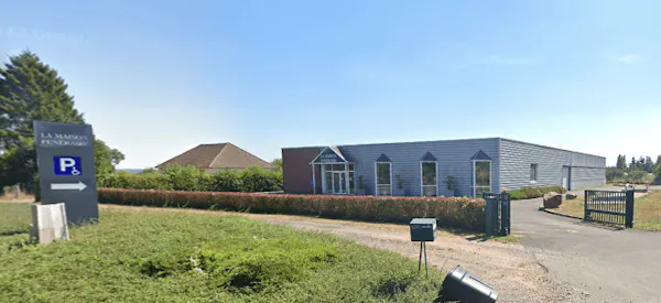 Photographie de la Maison Funéraire Saint Désir de Lisieux de Saint-Désir