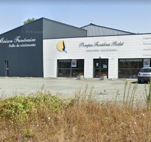 `photo de l'établissement de ${name}`