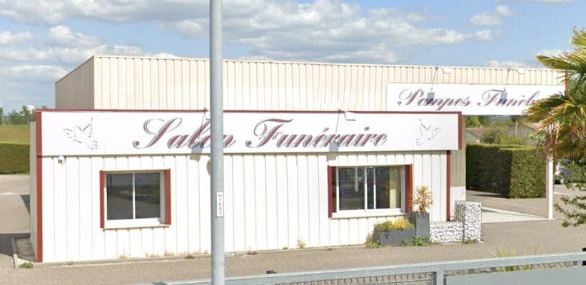 Photographie Pompes Funèbres Marbrerie Trévisanut de Miramont-de-Guyenne