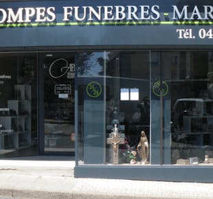 `photo de l'établissement de ${name}`