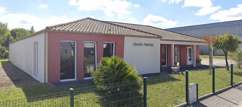 Photographie de la Pompes Funèbres et Marbrerie Brévinoises - Dignité Funéraire