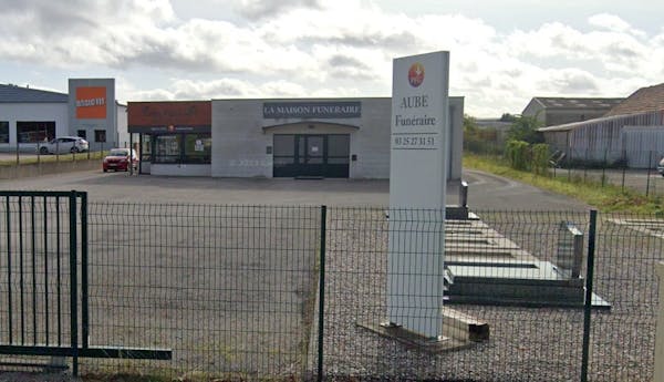 Photographie funérarium de Pompes Funèbres et Marbrerie Aube Funéraire - PFG de Bar-sur-Aube