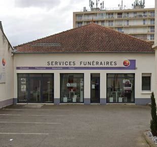 `photo de l'établissement de ${name}`