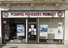 Devanture de Pompes Funèbres Roblot