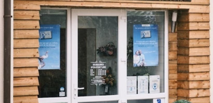 Photographie de la Pompes Funèbres des Alérions de la ville de Bouxurulles