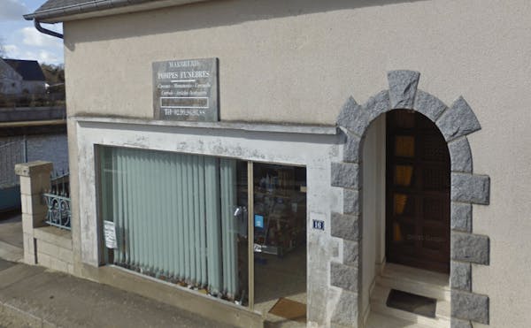 Photographie Pompes Funèbre et Marbrerie Mélanger Durand du Pertre