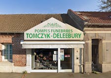 Devanture de Pompes Funèbres Tomczyk Delebury