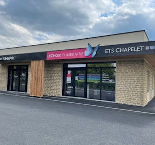 `photo de l'établissement de ${name}`