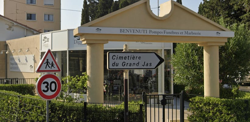 Photographie de Pompes Funèbres et Marbrerie BENVENUTI - Dignité Funéraire de Cannes