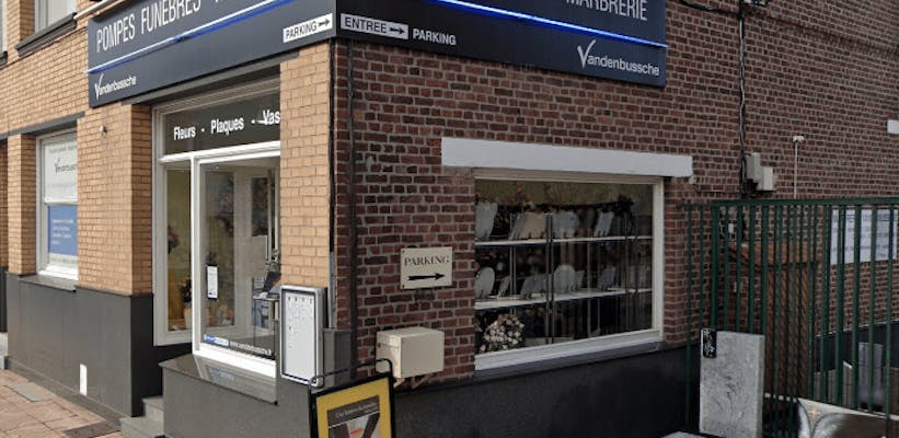 Photographie Pompes funèbres et Marbrerie Vandenbussche de Saint-Pol-sur-Mer