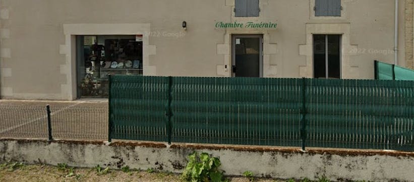 Photographie de la Pompes Funèbres et Marbrerie Bremand Pouzet de Courçon
