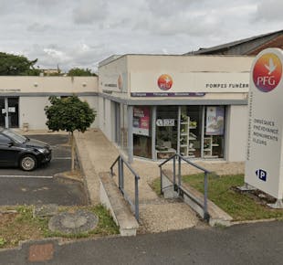 `photo de l'établissement de ${name}`