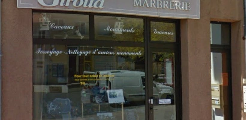 Photographie de la Marbrerie Geay Giroud de la ville de Saint-Laurent-de-Chamousset