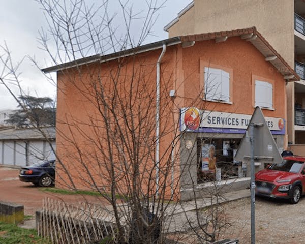 Photographie de Pompes Funèbres Générales
