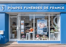 Devanture de Pompes funèbres de France