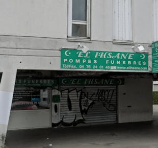 `photo de l'établissement de ${name}`