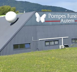 `photo de l'établissement de ${name}`