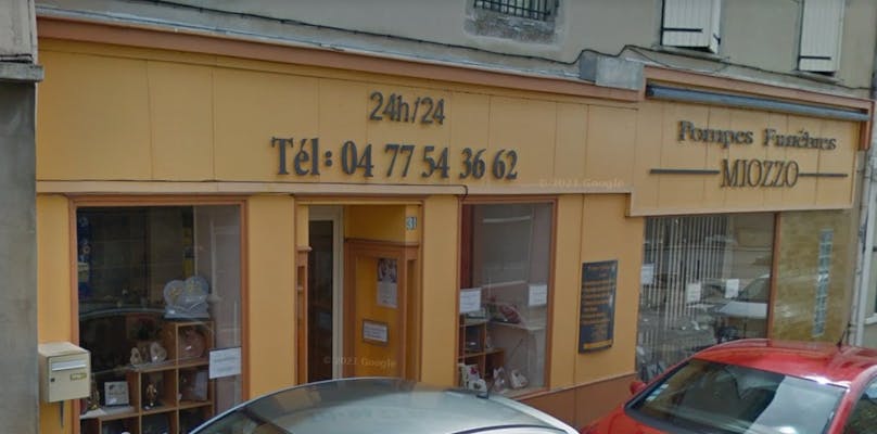 Photographie de la Pompes Funèbres Miozzo de Chazelles-sur-Lyon
