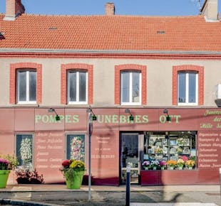 `photo de l'établissement de ${name}`
