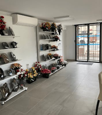 Photographie de la Pompes Funèbres Roc -Eclerc du Castellet