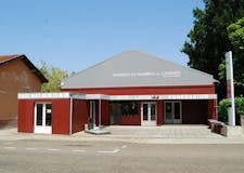 Devanture de Pompes Funèbres des Landes - Ets Chaperon