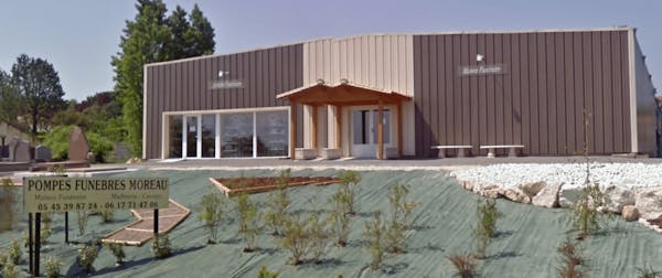 Photographie Pompes Funèbres Marbrerie MOREAU de Saint-Amant-de-Boixe